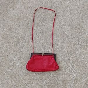 Leather purse with shoulder strap. Made in Italy
